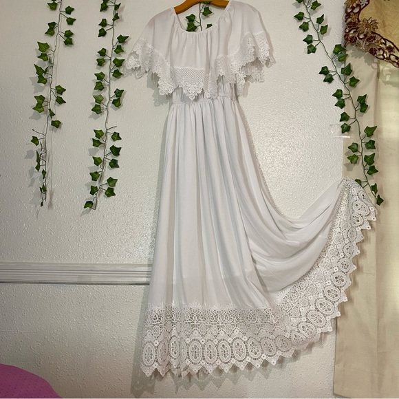Dresses & Skirts - marked queen white  Maxi dress
